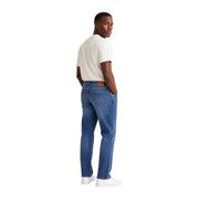 Tommy Hilfiger Jean Ryan slim droit pour homme, en denim bleu, coupe classique à jambes droites et passants de ceinture en cuir marron