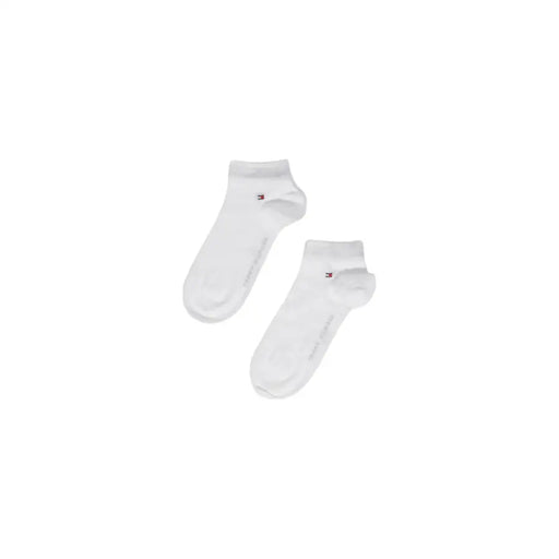 Chaussettes blanches à la cheville avec petits Tommy Hilfiger logo sur le côté de Tommy Hilfiger collection de sous-vêtements pour hommes