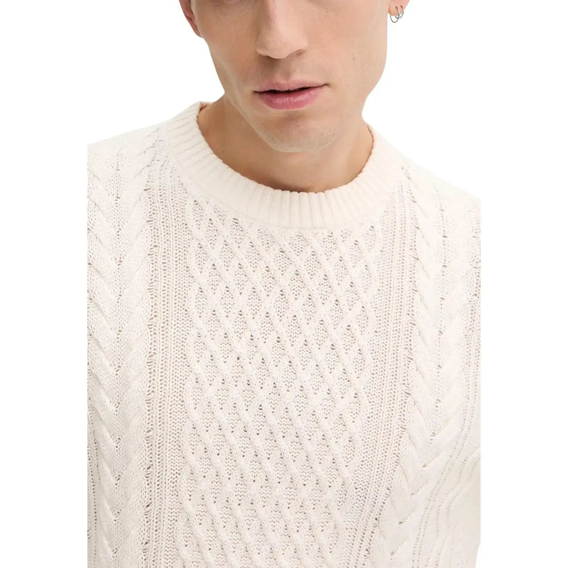 Tommy Hilfiger cream-colored cable-knit sweater with ribbed crew neckline and diamond pattern in organic cotton