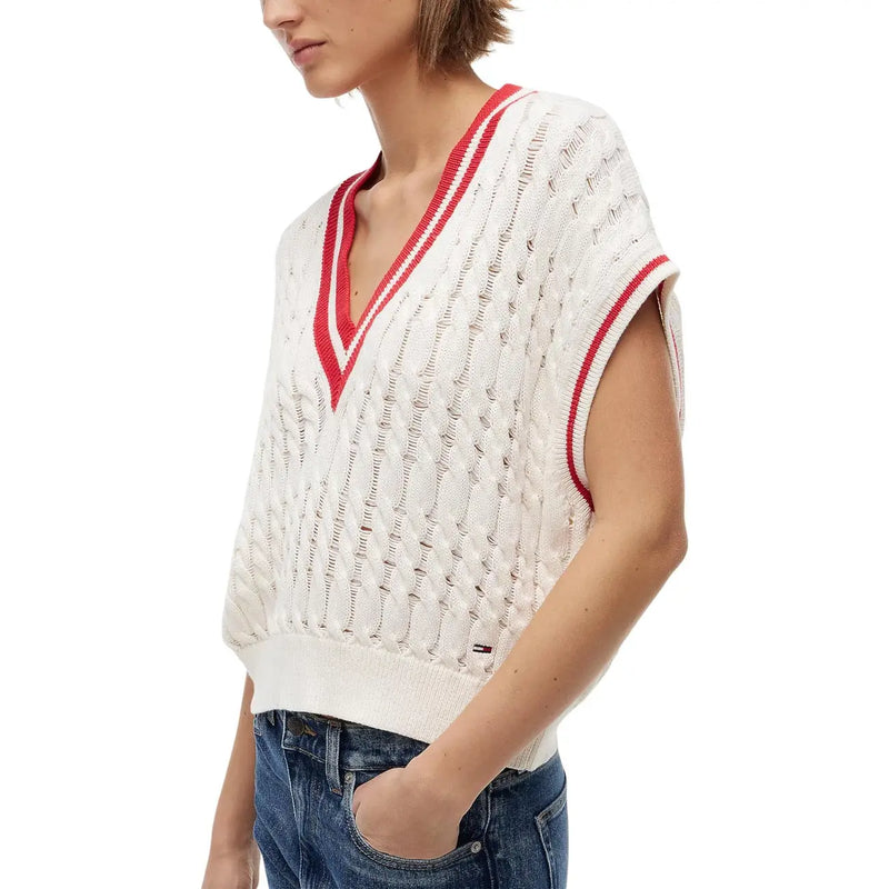 Tommy Hilfiger Gilet sans manches en coton biologique blanc pour femme, col en V, bordure rouge et motif à torsades.