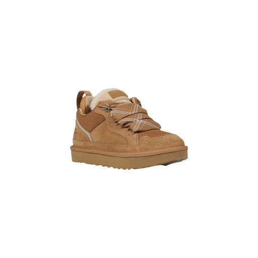 Baskets Ugg marron pour femmes, en daim beige et mesh avec doublure intérieure moelleuse, conçues comme chaussures de sport pour tout-petits
