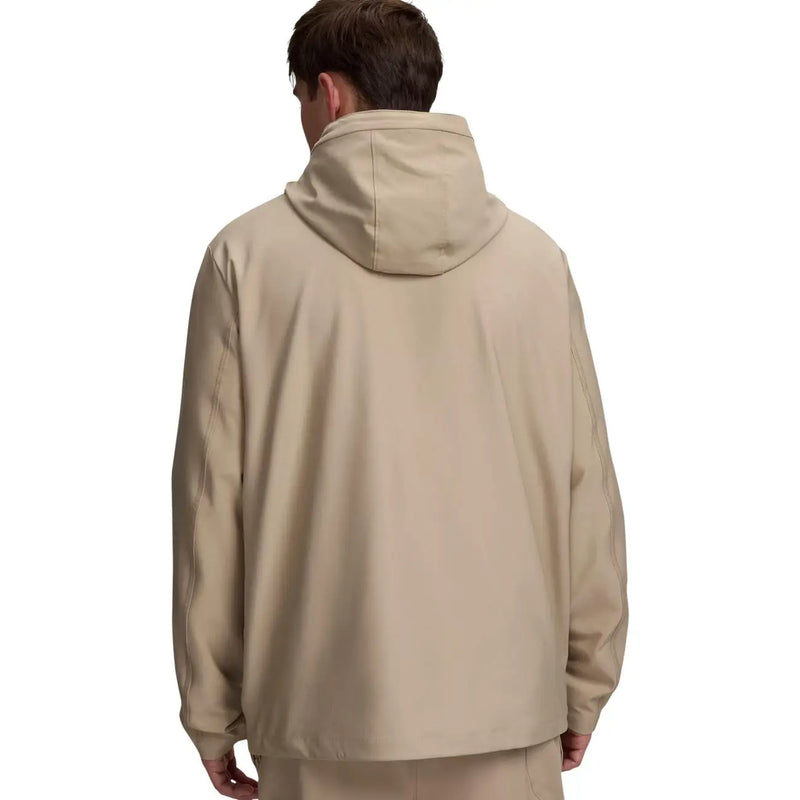 Under Armour Sweat à capuche zippé beige pour homme, en tissu lisse et tissé, au design minimaliste et élégant.