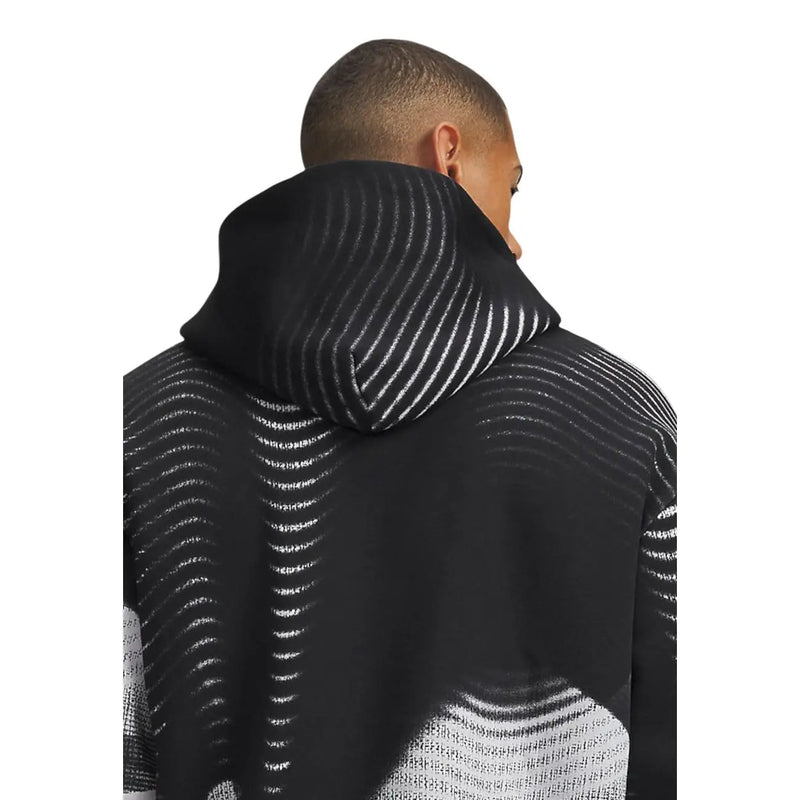 Under armour Sweat à capuche noir pour homme en molleton de coton mélangé, dos dévoilant des lignes ondulées abstraites argentées sur la capuche et le dos.