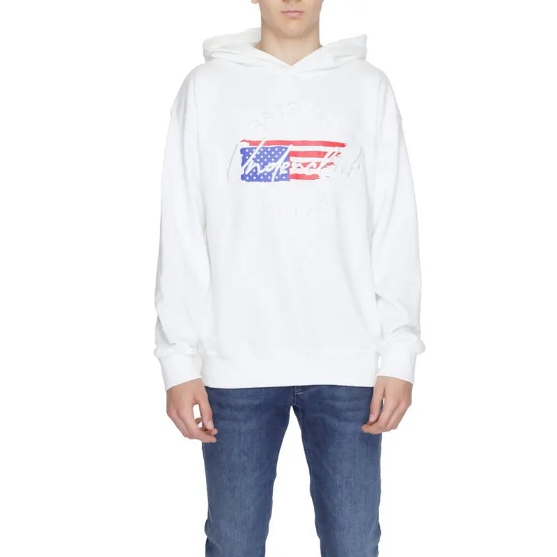 Underclub men’s white 100% cotton hoodie featuring a patriotic american flag design with red white and blue stripes