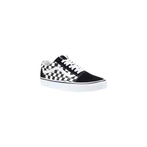Black and white checkered vans old skool sneaker with classic low-top design.