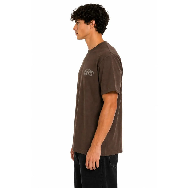 T-shirt homme Vans en coton marron avec logo délavé sur la poitrine et manches courtes à motif.