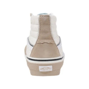 Baskets montantes Vans pour homme en cuir beigetop avec des empiècements en daim et une semelle classique en caoutchouc, pointure 43 (vue de l'arrière).
