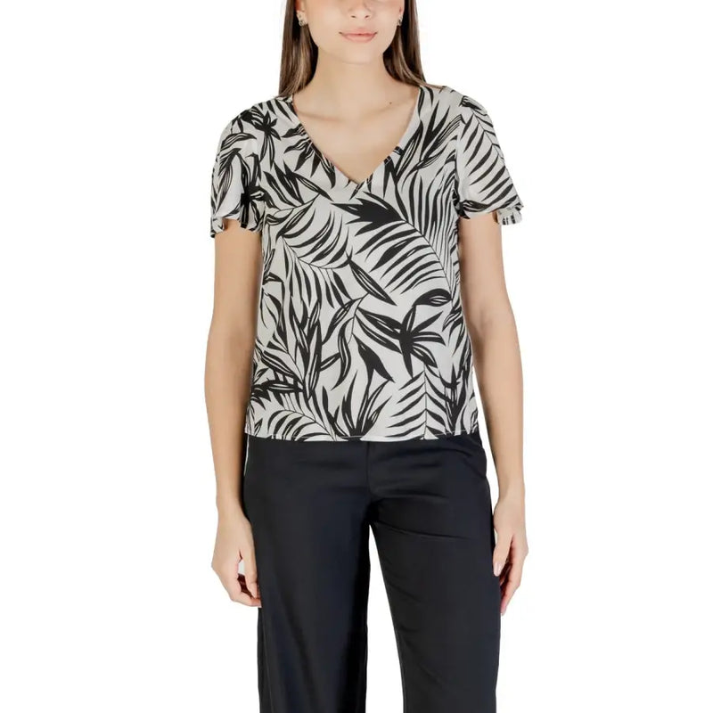 Vero Moda Chemisier bleu clair imprimé en viscose à manches courtes avec imprimé de feuilles tropicales