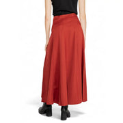 Vero Moda Jupe midi plissée en polyester rouge rouille avec finition satinée