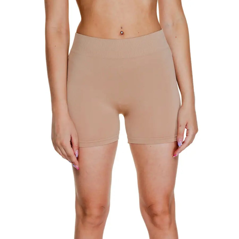 Vero Moda Short beige taille haute sans coutures avec ceinture côtelée