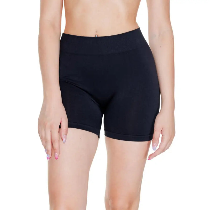 Vero Moda short noir taille haute sans coutures et extensible pour femme