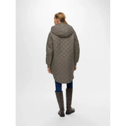 Vero moda Veste à capuche grise pour femme en polyamide polyester, ornée d'un long matelassage vert olive et de surpiqûres en losange.