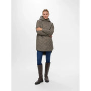 Vero Moda Veste à capuche grise pour femme en polyamide polyester, matelassée, vert olive, fermeture boutonnée et manches longues.