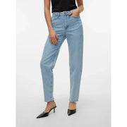 Vero moda Jean en denim de coton bleu clair pour femme, délavé clair, taille haute, coupe droite et cinq poches classiques.