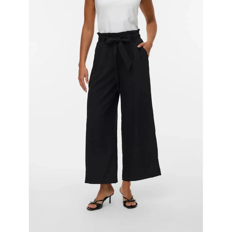 Pantalon noir taille haute à jambes larges avec ceinture nouée, en mélange de viscose pour femme par Vero Moda