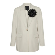Vero moda women’s beige cream-colored blazer with button front pockets and black satin flower brooch on left lapel