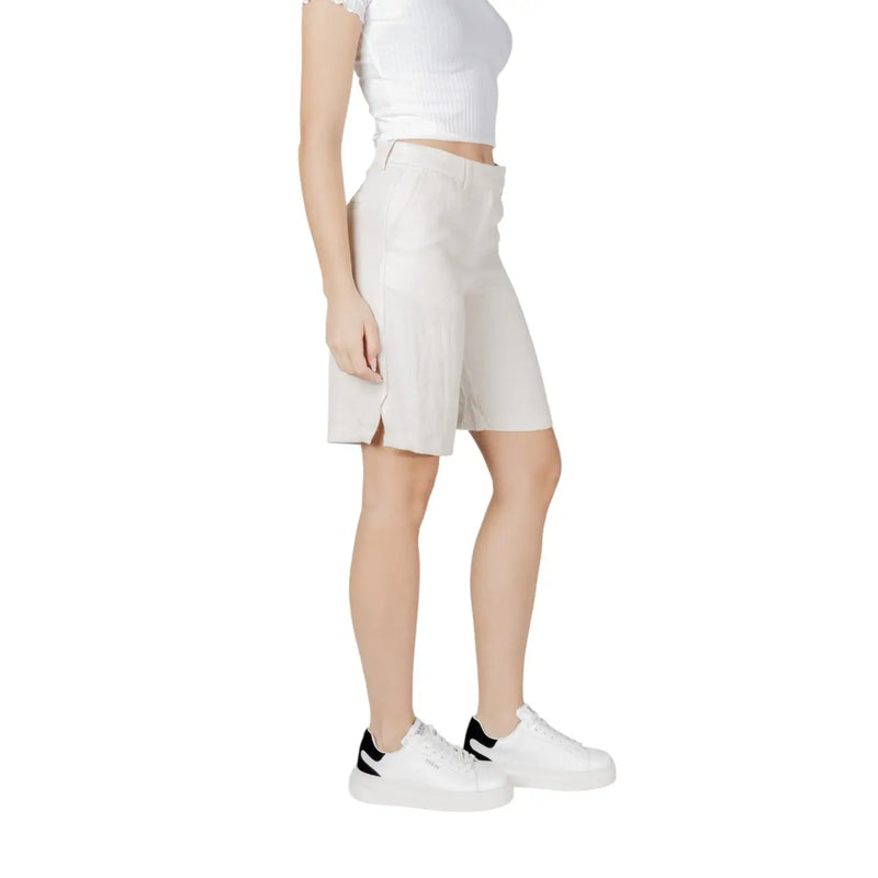 Vila beige viscose blend high-waisted shorts with front pockets and subtle side slit in a tailored design