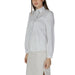 White button-up blouse with high collar and long sleeves by Jacqueline De Yong