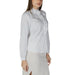 White button-up blouse with ruffled collar and long sleeves by Jacqueline De Yong