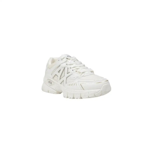 White Fashion Sneaker featuring a stylish white chunky sneaker design