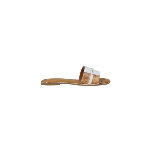 White and cork slide sandal for casual summer footwear