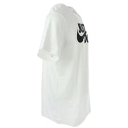 White Nike just do it t-shirt featuring a bold black logo across the chest in breathable cotton fabric