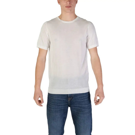 Light grey men’s crewneck T-shirt displayed under White Round Neck Men T Shirt for Fall Winter