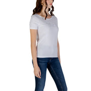 White short sleeved t shirt made of soft fabric with a subtle embroidered logo on the chest suitable for casual wear