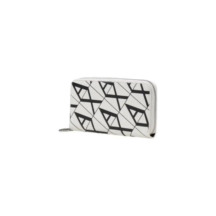 Elegant White Wallet with Black Geometric Pattern showcasing a stylish design