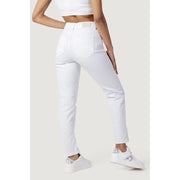 White women’s high-rise straight-leg jeans with subtle stitching for spring summer wear