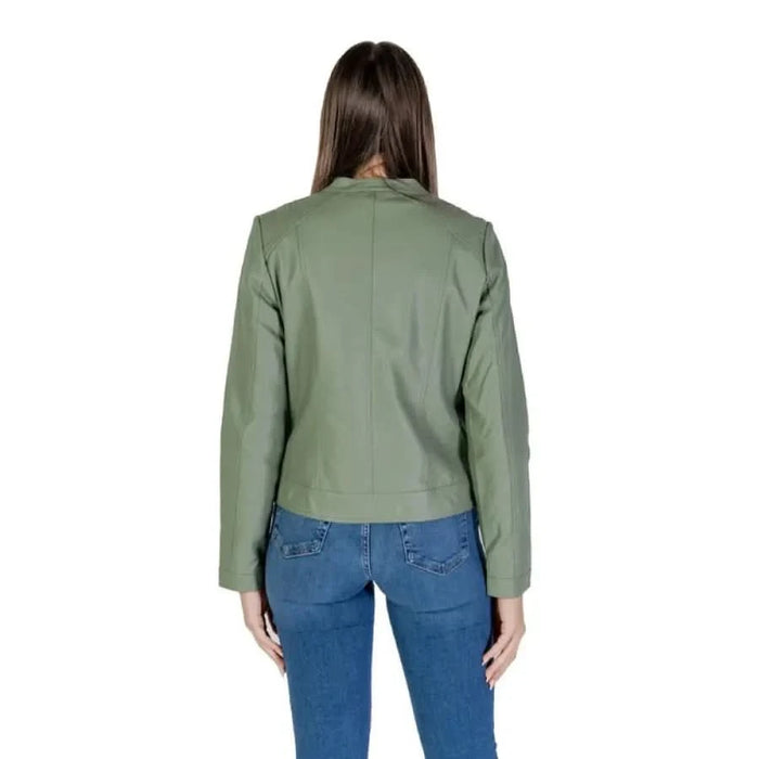 BYoung Women’s Green Long Jacket with Zip paired with blue jeans for a stylish look
