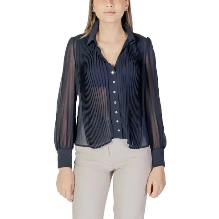 Woman’s sheer pleated button-down shirt in Morgan De Toi Women’s Black V-Neck style