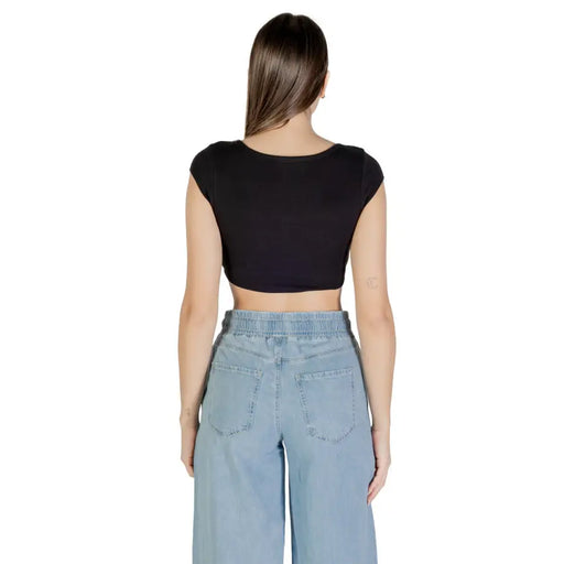 Women’s black cap-sleeve crop top from Tommy Hilfiger Jeans featuring a round neck and cotton stretch fabric