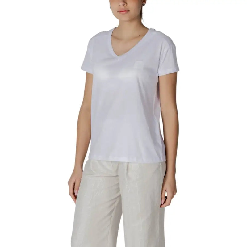 Womens white v neck t shirt made of cotton with short sleeves ideal for casual wear