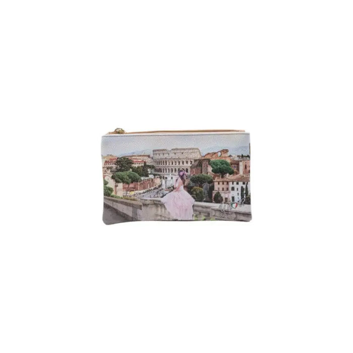 Zippered coin purse featuring a Colosseum scene in Paris themed design